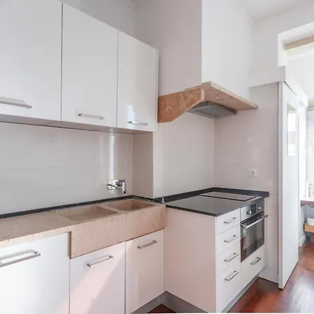 16 2 - Balcony * リスボン