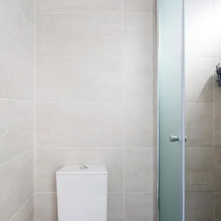 アパート 16 2 - Balcony リスボン