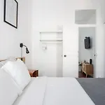 16 2 - Balcony *